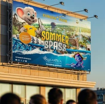Europa-Park Kampagne „Sommerspaß“ als Großflächenplakat